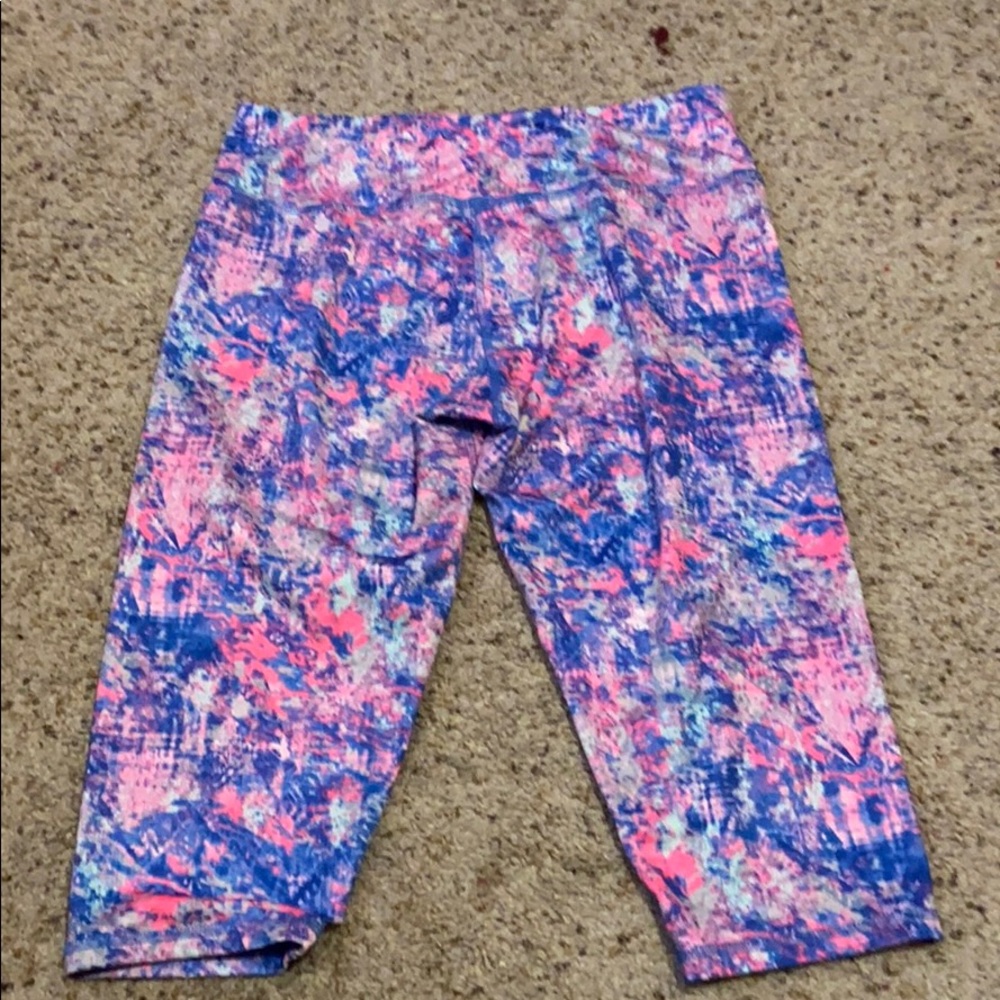 Capris - Picture 2 of 2